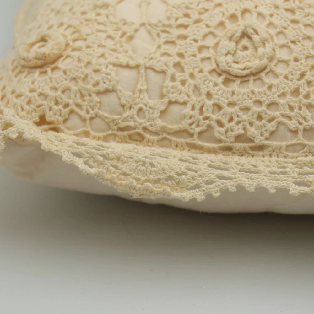 Grandmacore Cottage Crochet Lace Throw Set (3) Pillows Beige Vintage Granny Rose